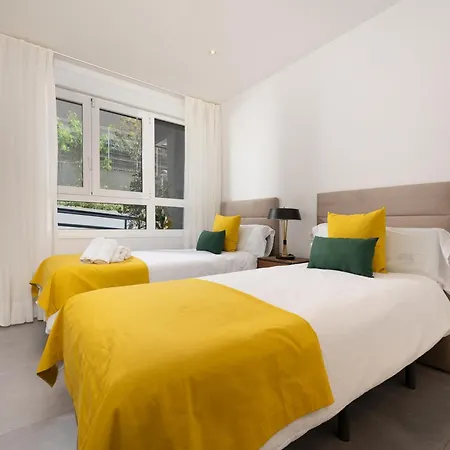 Stunning In Prime La Cala De Location *