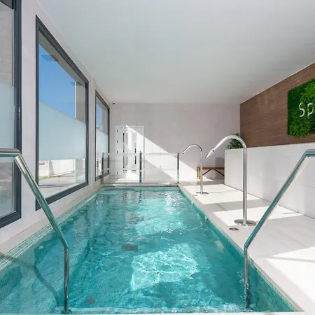 شقة Stunning In Prime La Cala De Location *